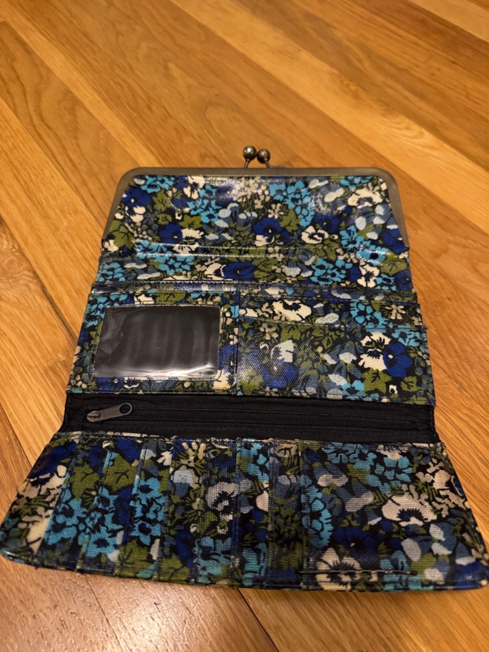 Liberty of London for Target Floral Kiss-Lock Wallet in Blue, Green, White - Picture 2 of 5
